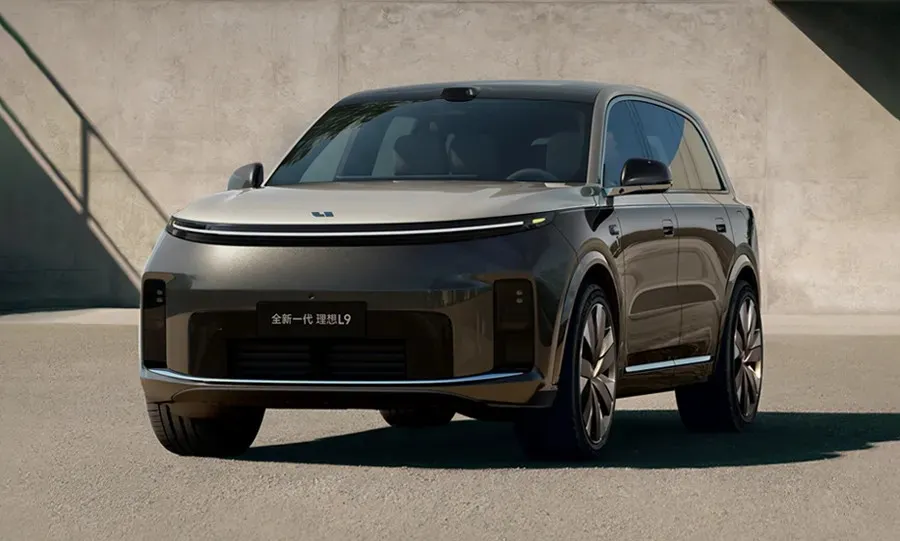 搭禾赛多颗激光雷达！全新理想L9 Livis首秀